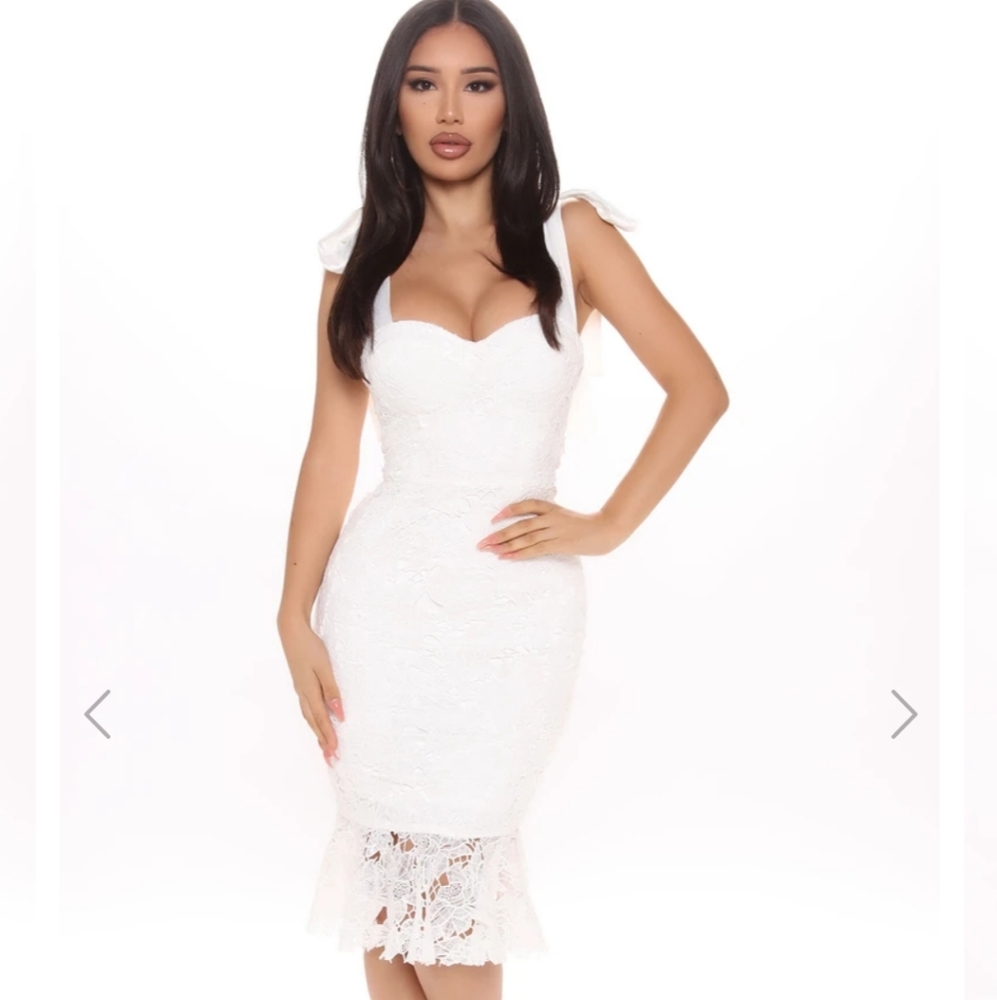 Fashion Nova white lace dress